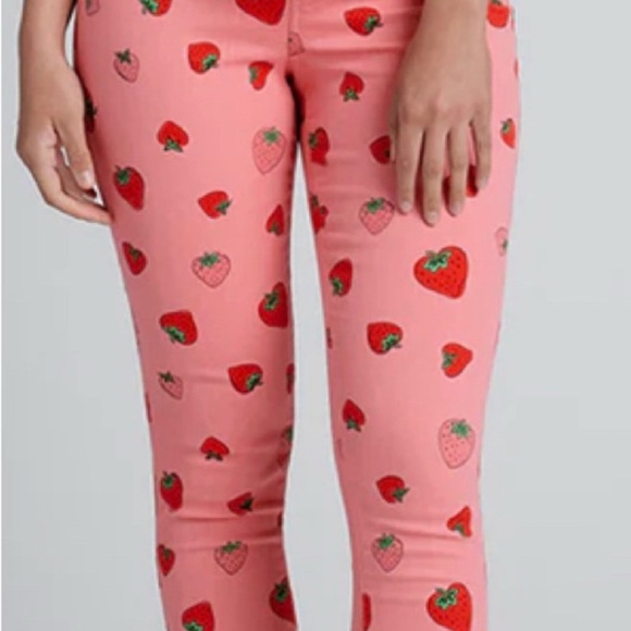 Modcloth Denim - ModCloth Pink Strawberry Jeans Size 10. Skinny jeans, used in good condition.
